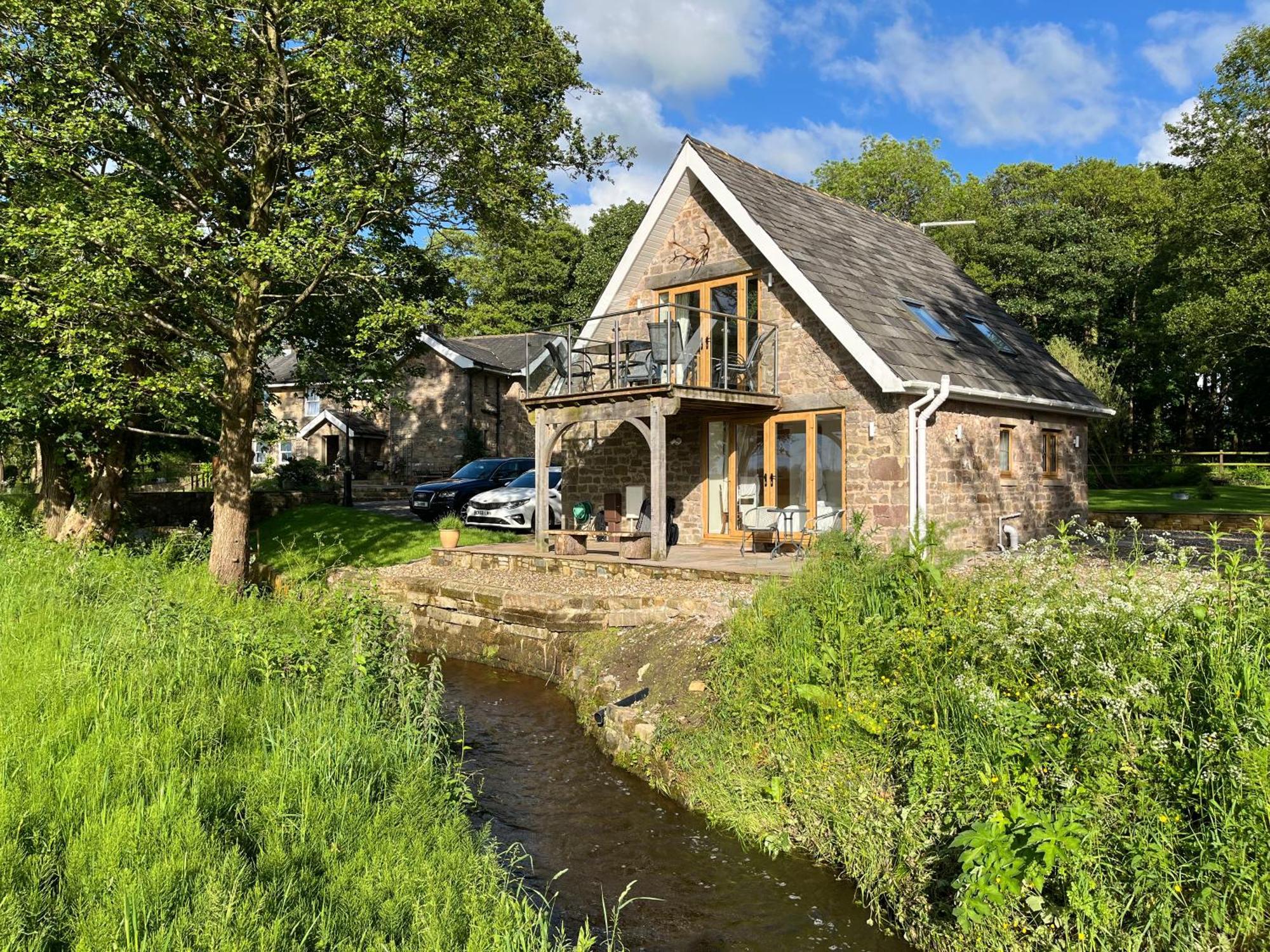 Cosy Alpine Cottage In The Heart Of Lancashire Catterall 외부 사진